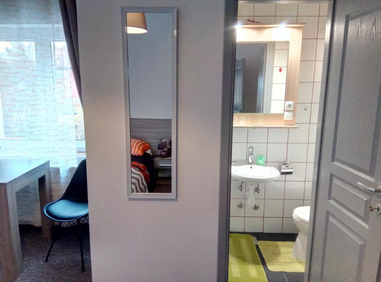 Park Rooms Dugo Selo Bagian luar foto