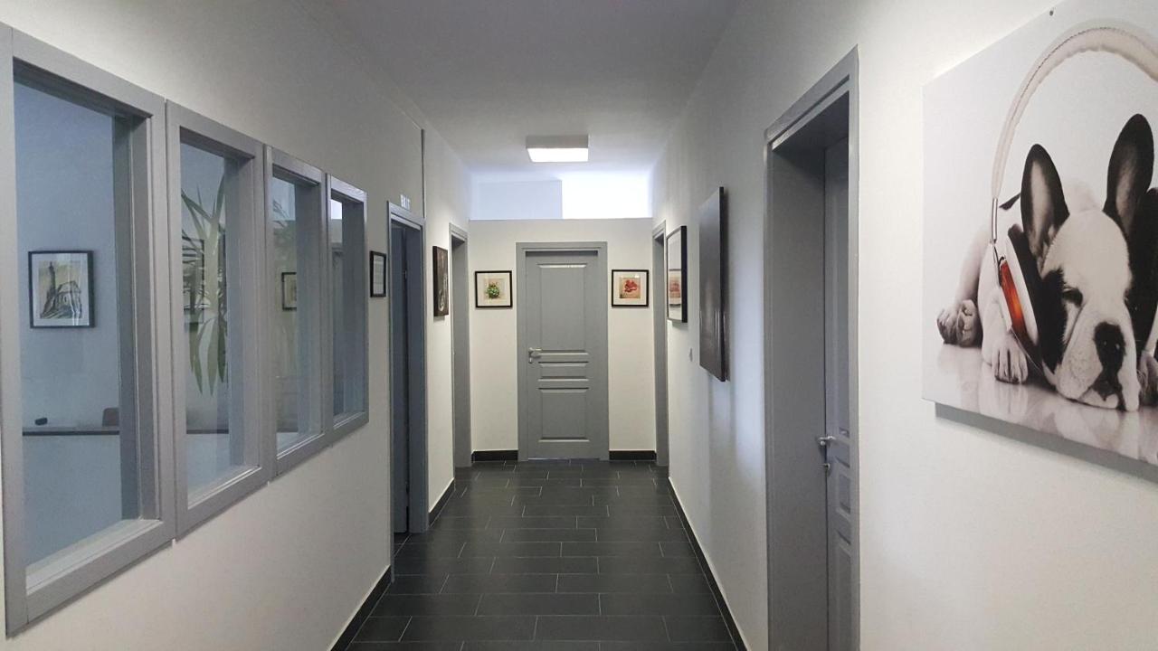 Park Rooms Dugo Selo Bagian luar foto